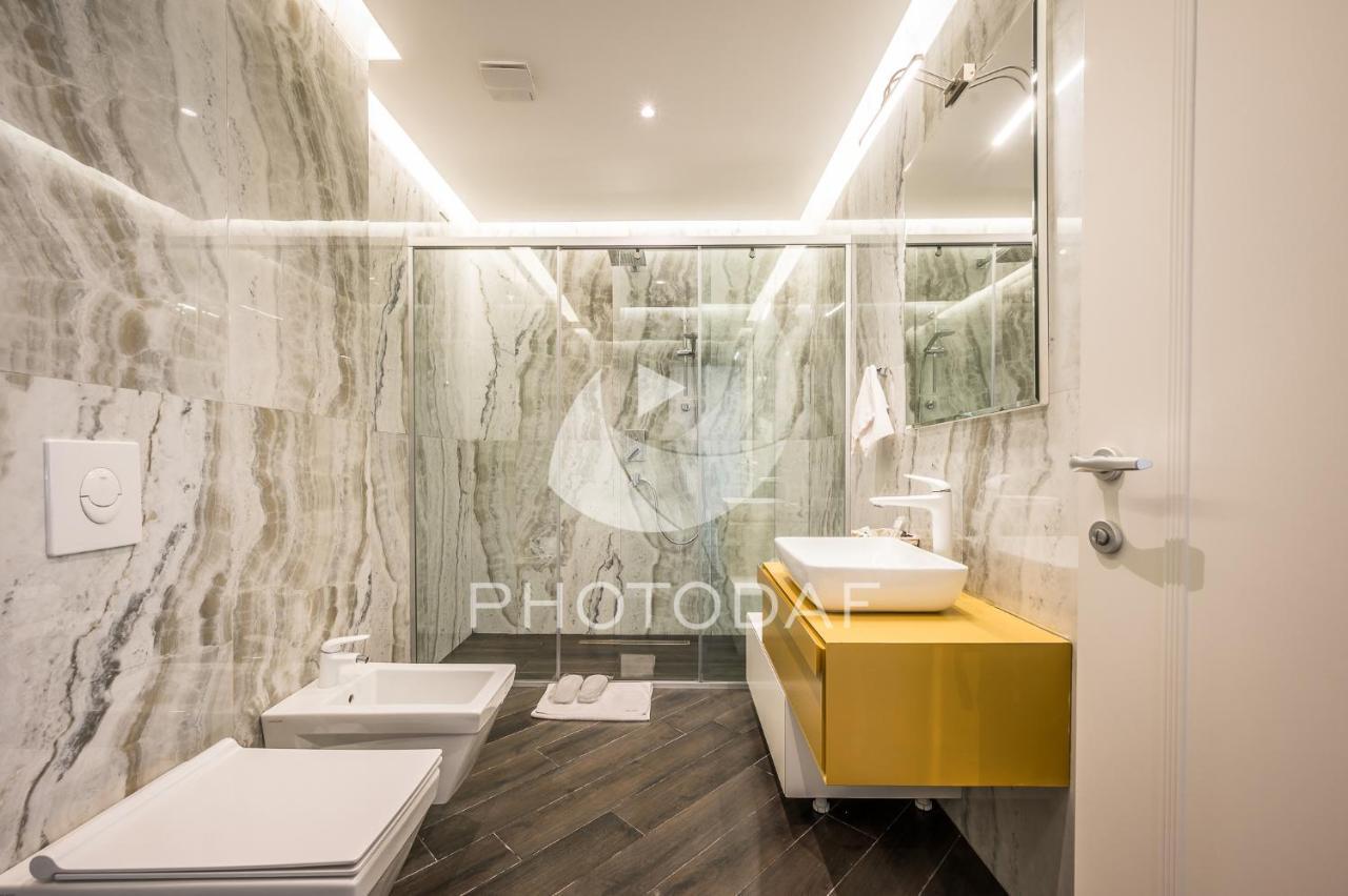 Hotel Delta Premium Durres Bagian luar foto